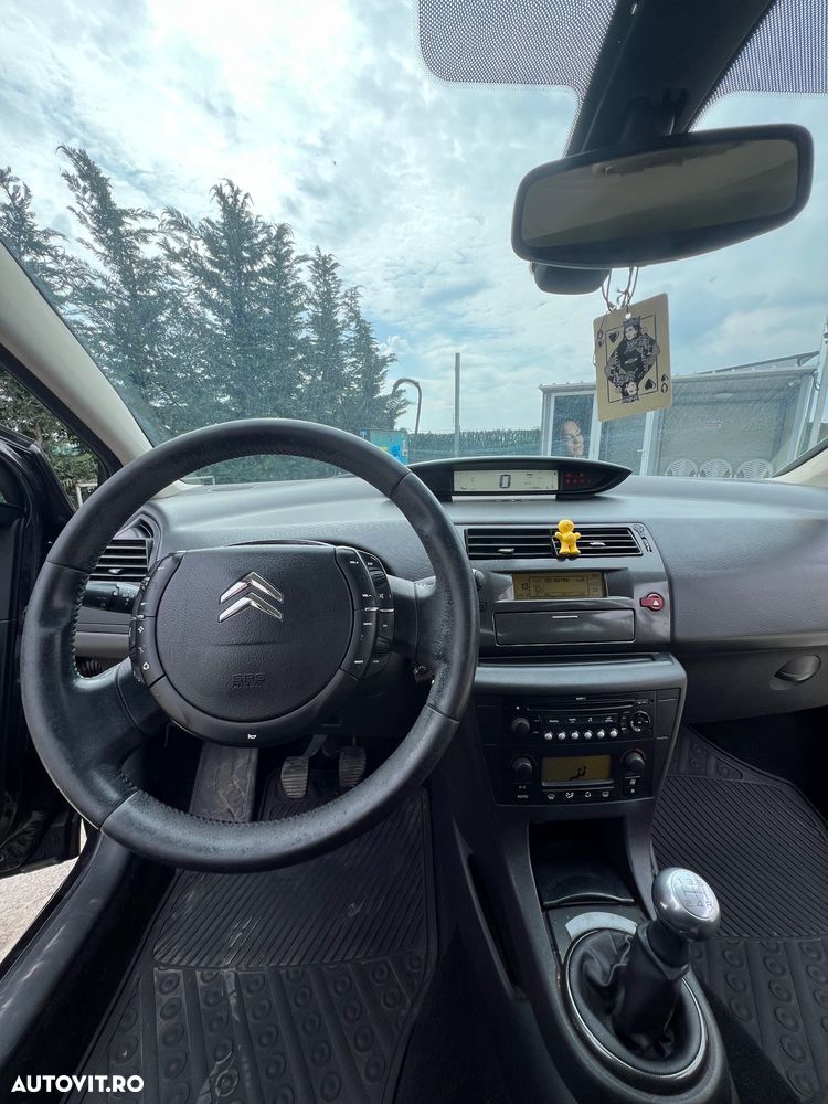 Citroën C4 1.6 HDi 16V VTR - 10