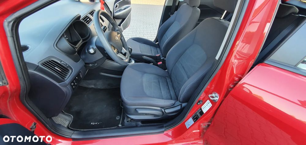 Kia Rio 1.4 Edition 7 - 13
