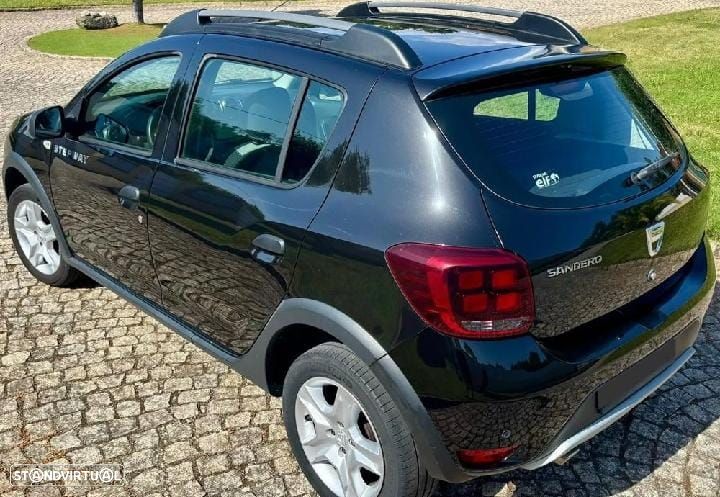 Dacia Sandero 0.9 TCe Stepway - 1