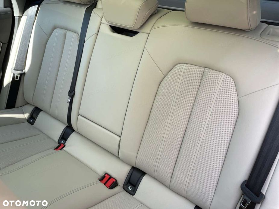 Audi A6 Avant TFSI mHEV 200 kW Quattro S tronic - 16