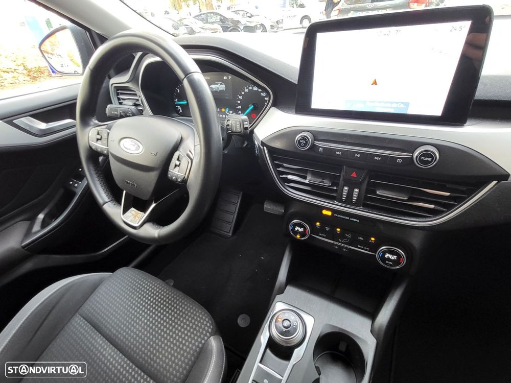 Ford Focus SW 1.5 TDCi EcoBlue Connected Aut. - 10