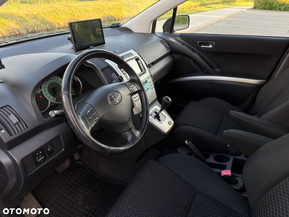 Toyota Corolla Verso 1.8 Premium + 7os MM - 2