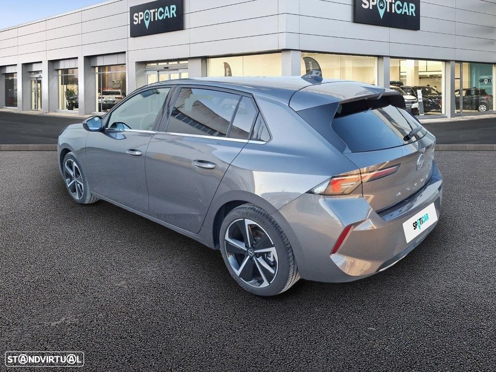 Opel Astra 1.5 D Elegance Aut. - 7