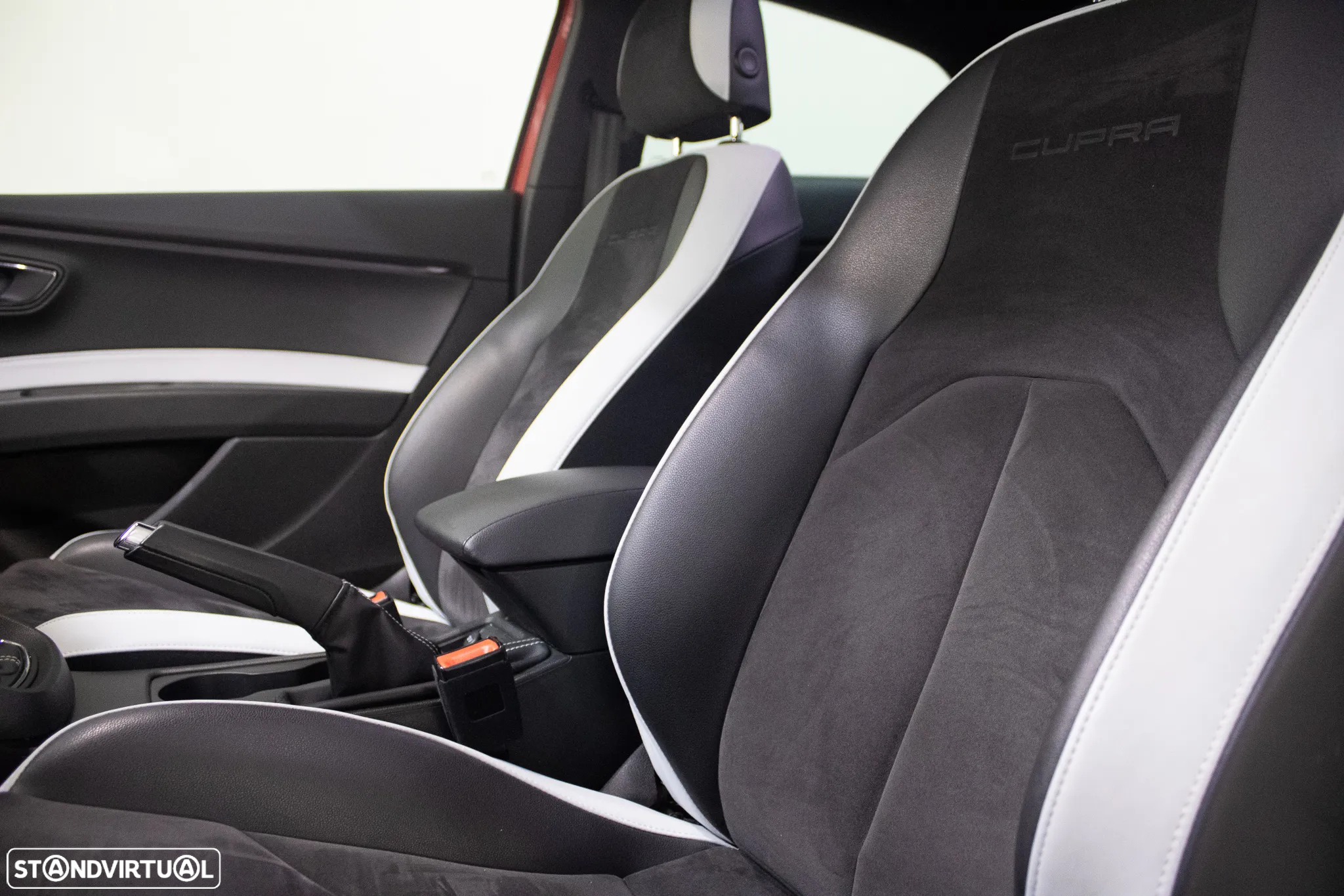 SEAT Leon SC 2.0 TSI S&S DSG Cupra 290 - 14