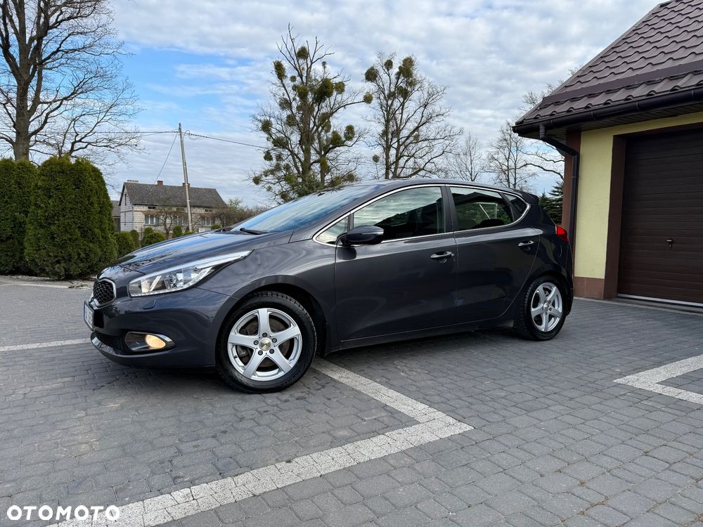 Kia Ceed - 2