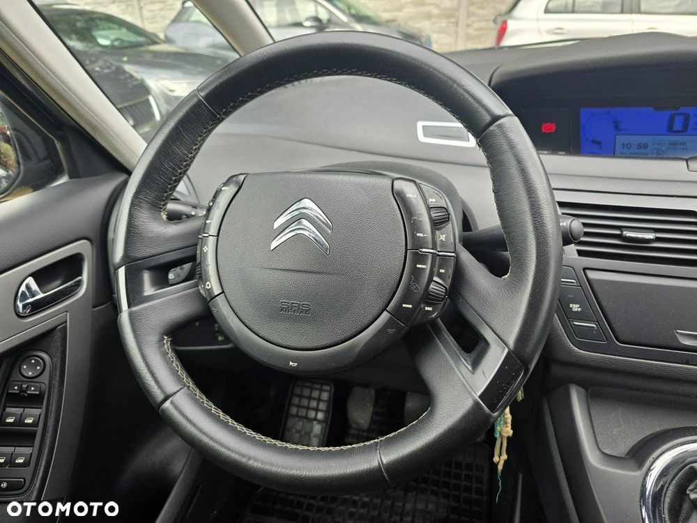 Citroën C4 Picasso 1.6 HDi Attraction - 15