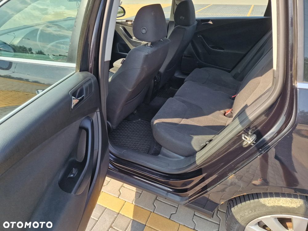 Volkswagen Passat Variant 2.0 TDI Comfortline DSG - 6