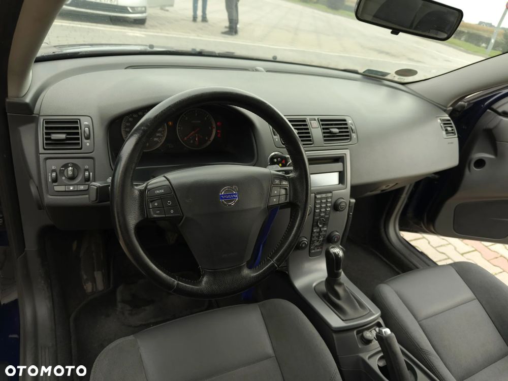 Volvo V50 2.0D Kinetic - 13