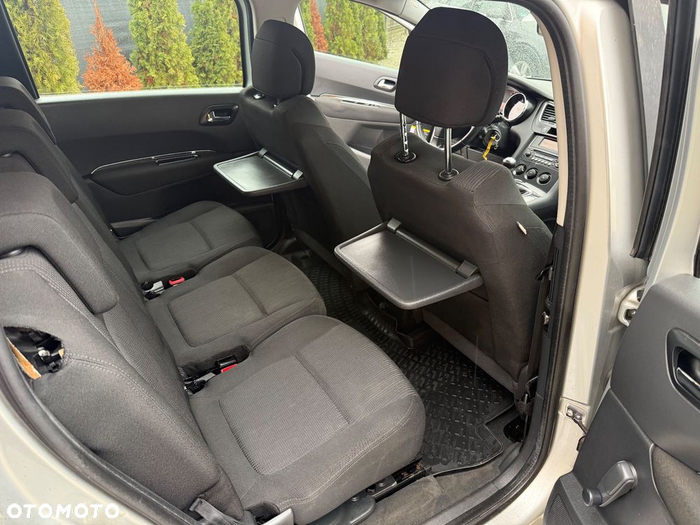 Peugeot 5008 1.6 Access 7os - 14