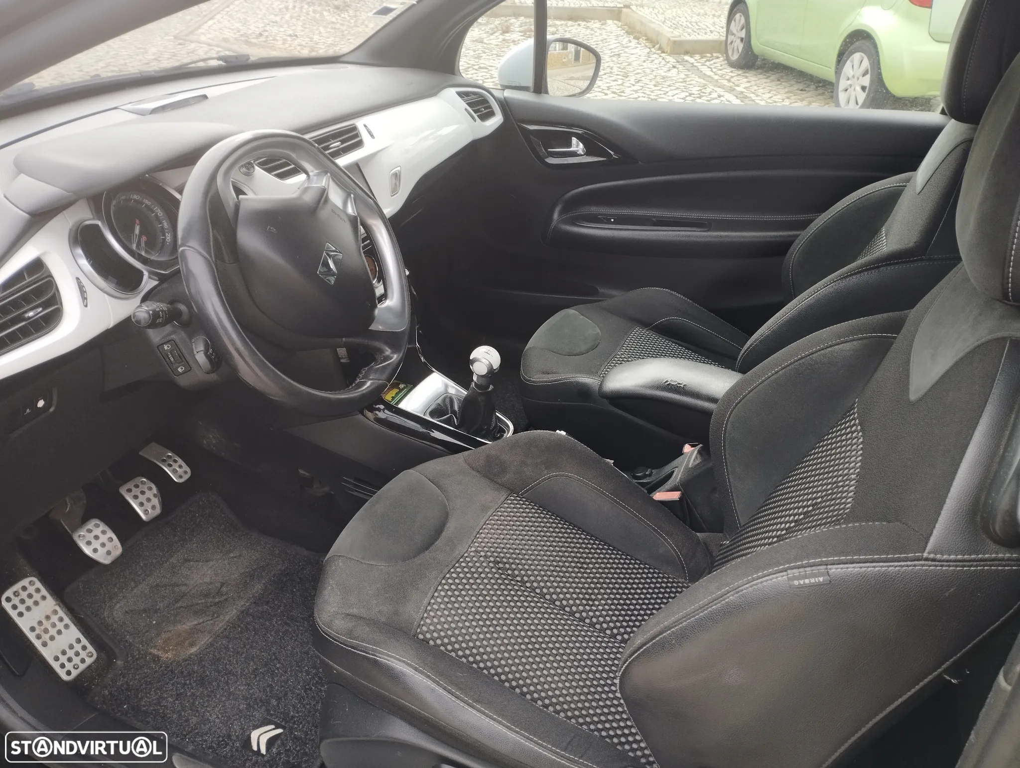 Citroën DS3 - 3