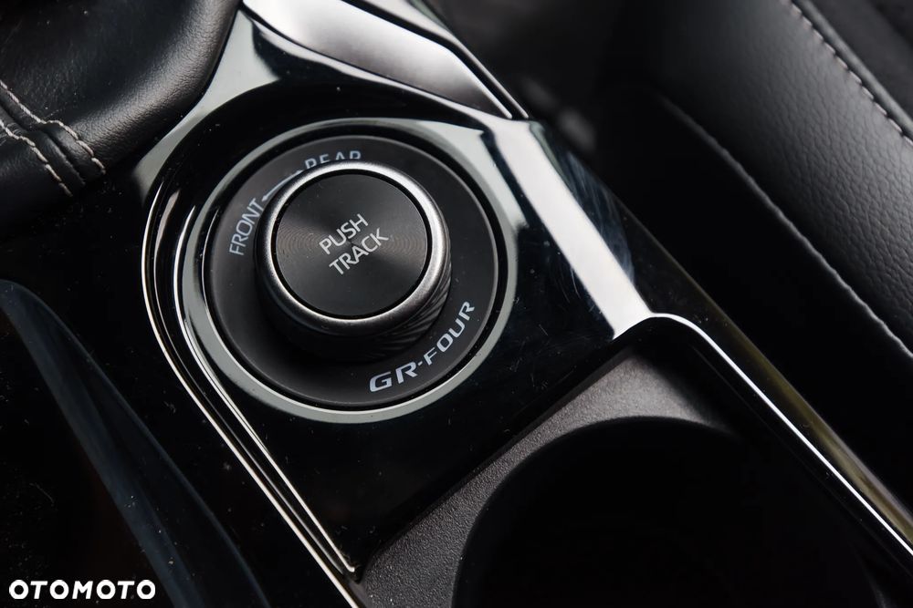 Toyota GR Corolla - 26