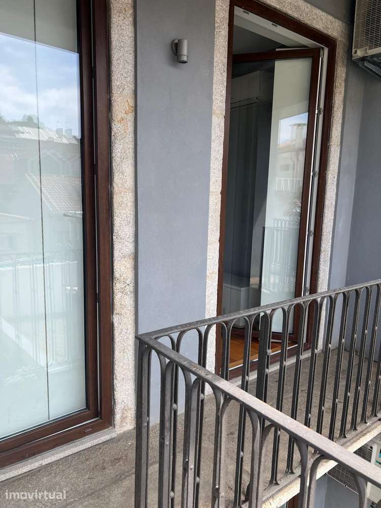 T0 moderno com varanda em Santos Pousada, Porto - Grande imagem: 2/5