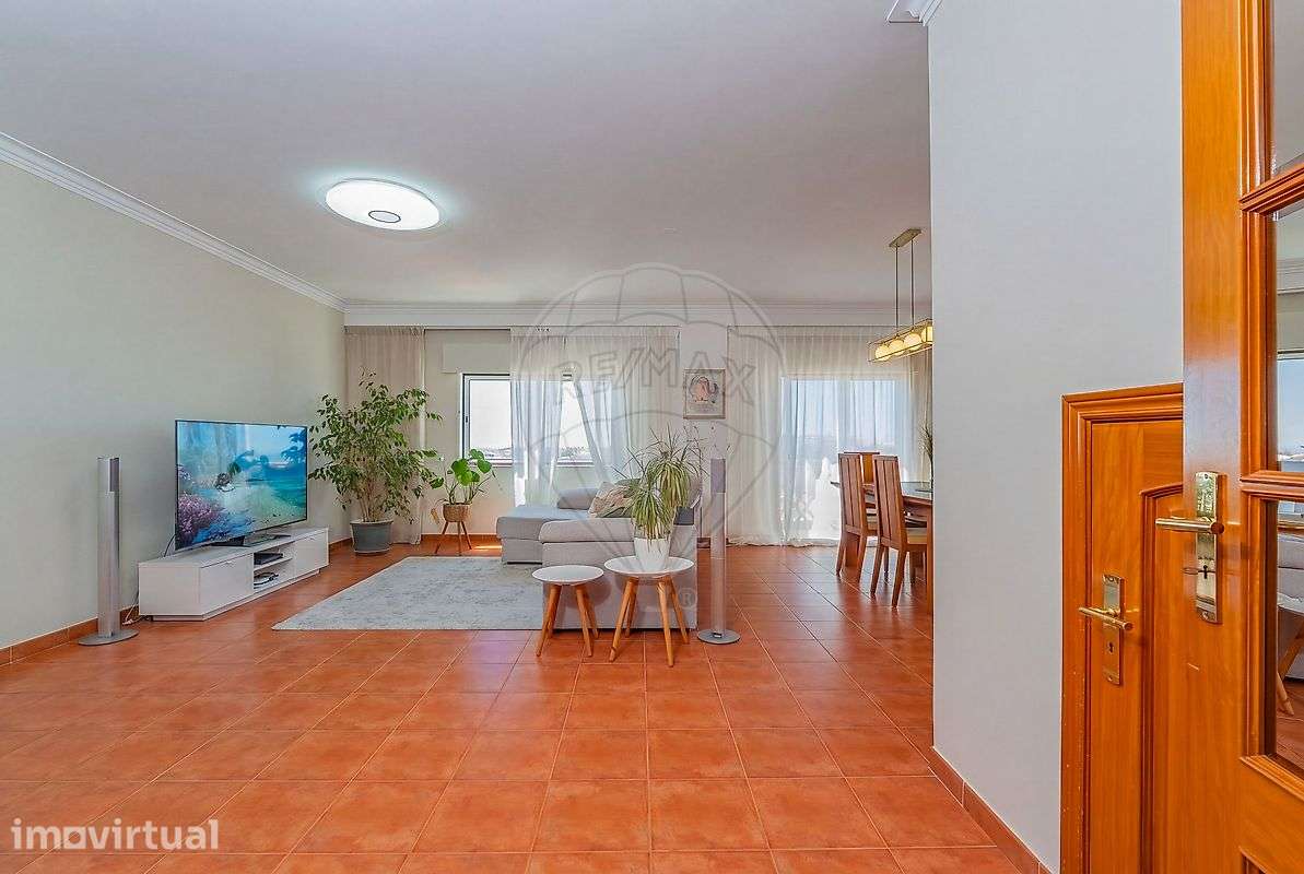Apartamento T3 para venda - Grande imagem: 2/40