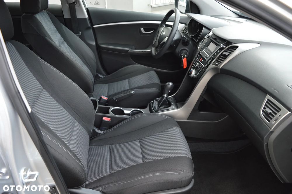 Hyundai i30 1.4 Trend - 30