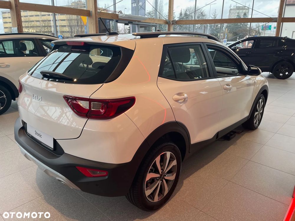 Kia Stonic 1.2 M - 6