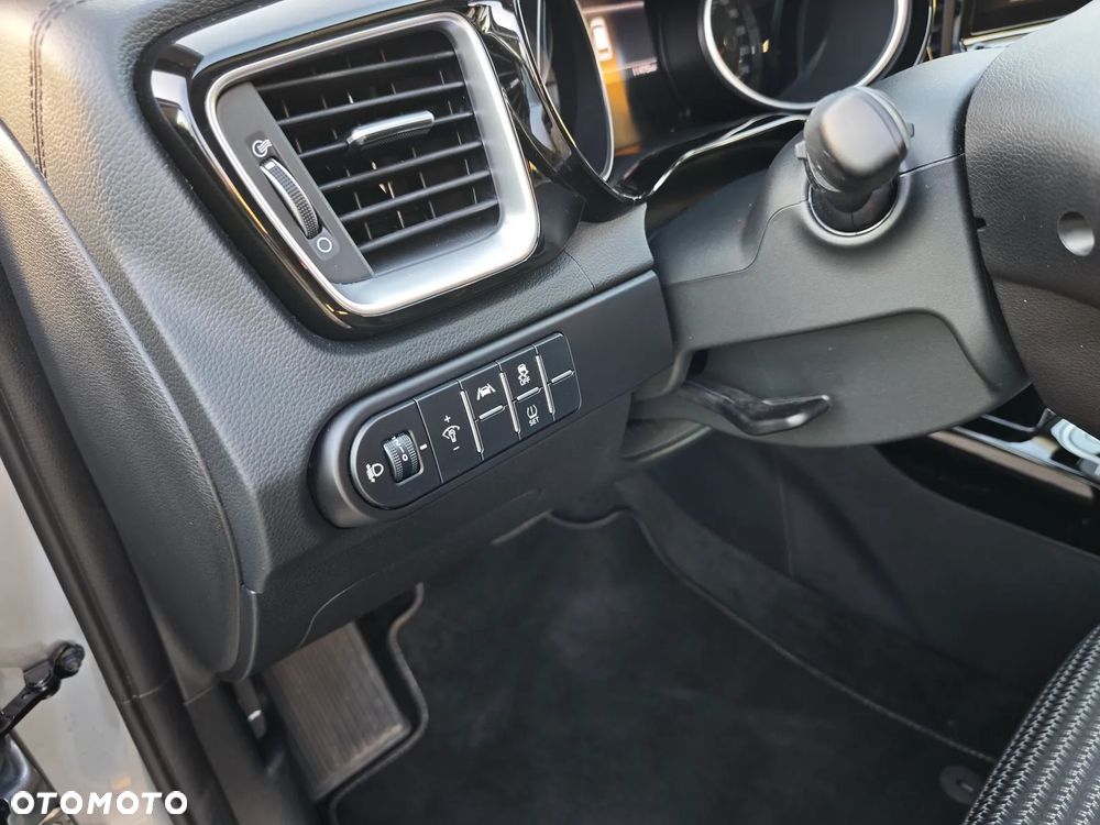 Kia Ceed 1.5 T-GDI Tribute DCT - 23