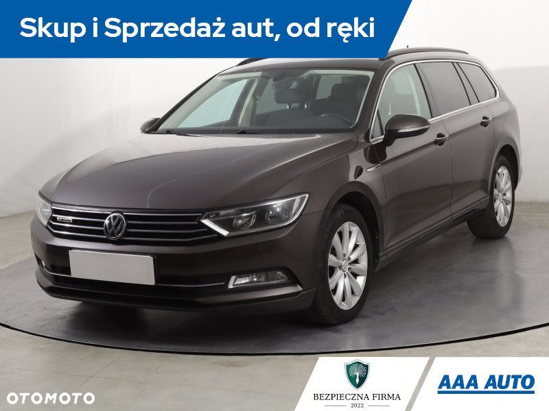 Volkswagen Passat Variant - 3