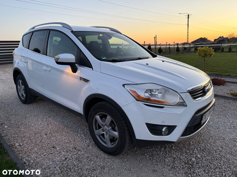 Ford Kuga 2.0 TDCi 4x4 Titanium - 2