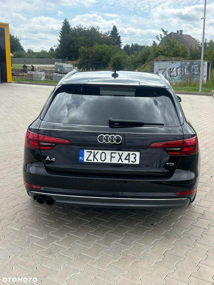 Audi A4 Avant 2.0 TDI Sport S tronic - 4