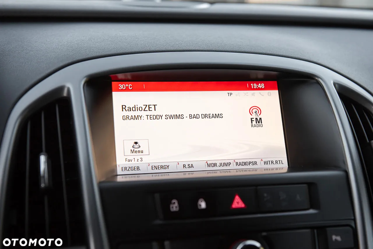 Opel Astra 1.4 Turbo Exklusiv - 21