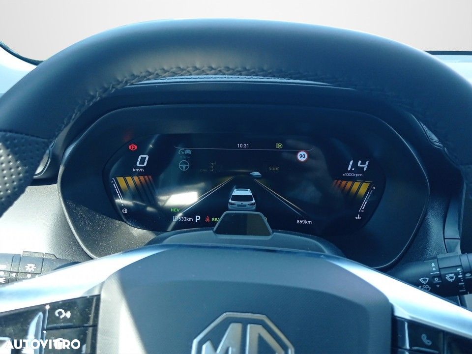 MG ZS HEV 1.5 GSI AT Exclusive+ - 11