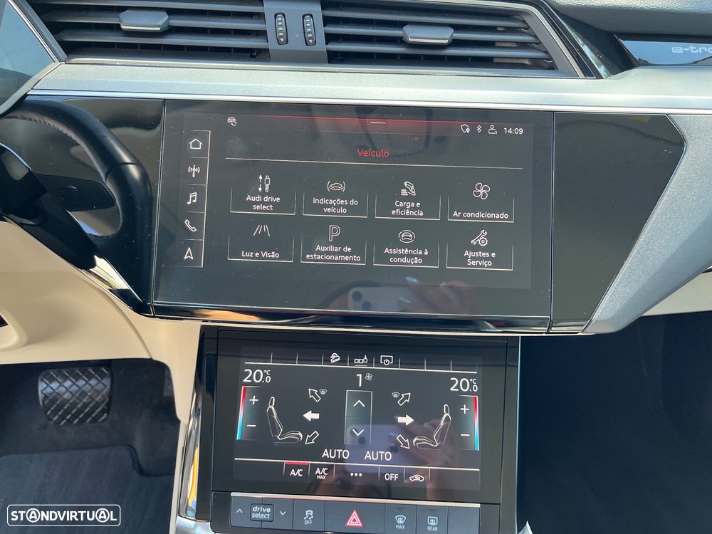 Audi e-tron 55 quattro - 41