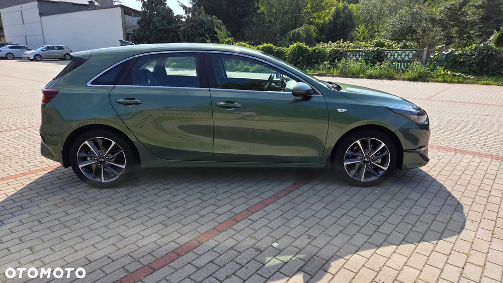 Kia Ceed 1.5 T-GDI M - 15