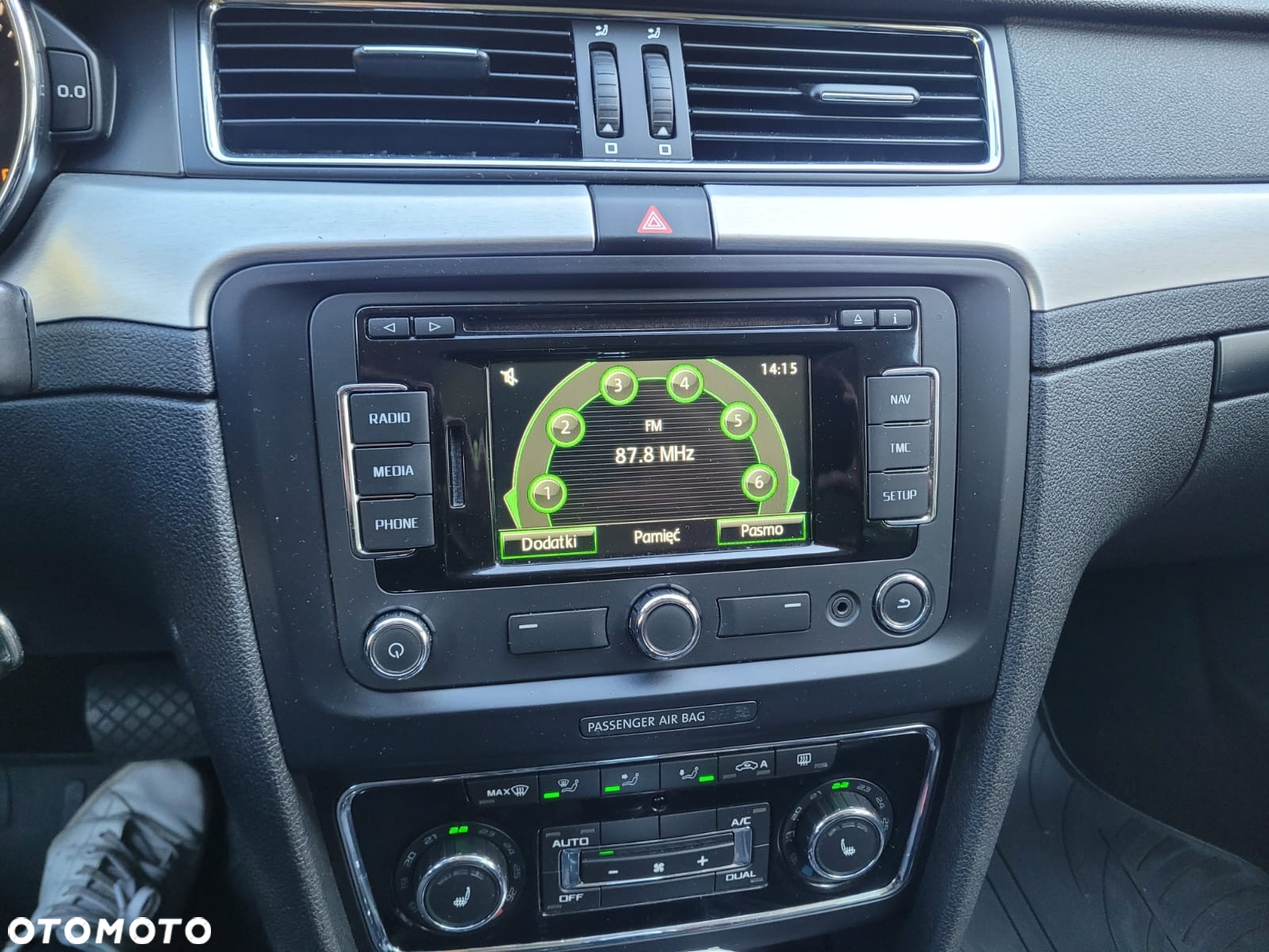 Skoda Superb 2.0 TDI DSG Elegance - 34