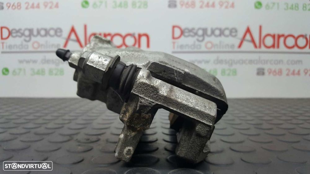 PINÇA DE TRAVÃO FRENTE DIREITA PEUGEOT 108 ACTIVE - 7