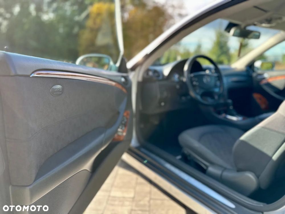 Mercedes-Benz CLK - 15