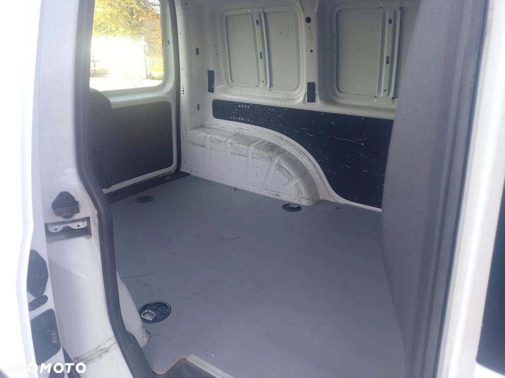 Volkswagen CADDY klimatyzacja, podgrzewane fotele, grudzień 2015 - 7