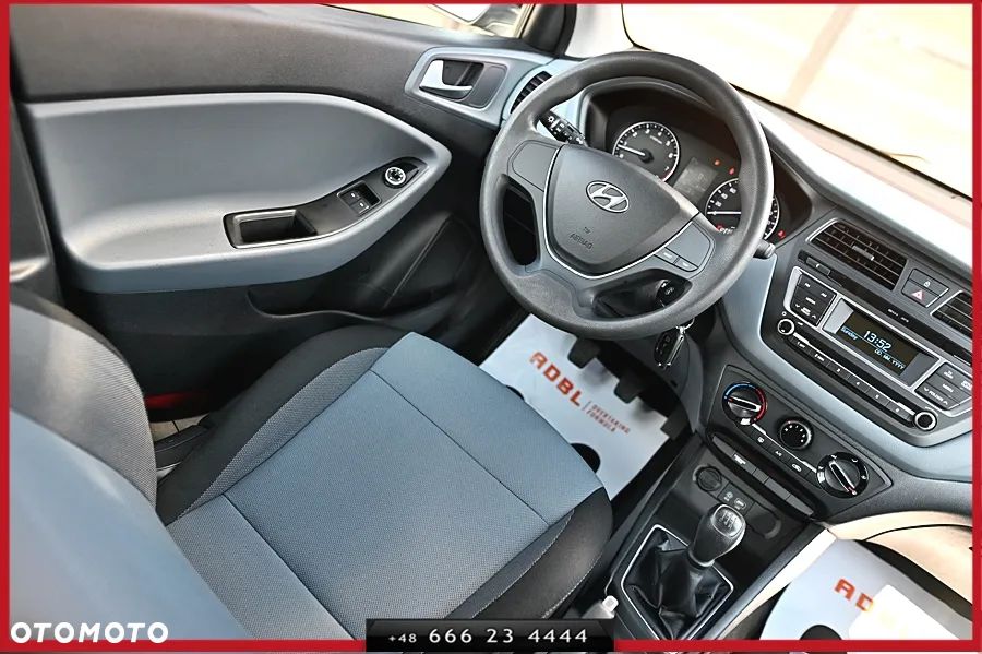 Hyundai i20 1.2 Pure - 16