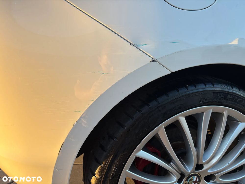 Alfa Romeo Giulietta 1.8 TBi 16V Quadrifoglio Verde - 23