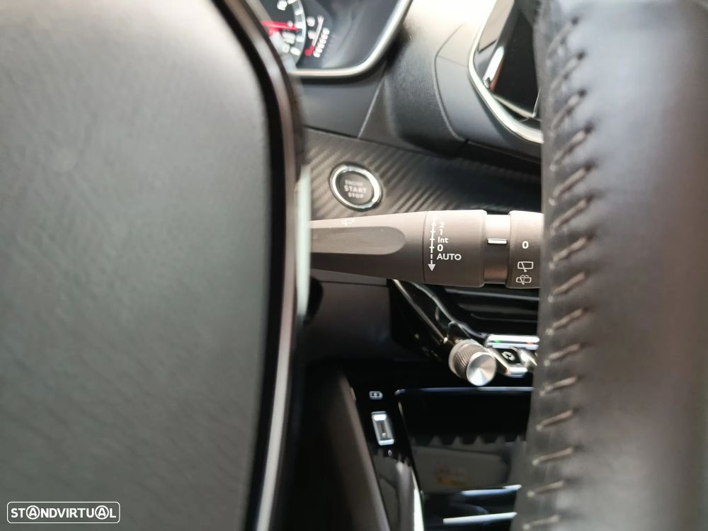 Peugeot 208 1.2 PureTech Allure Pack EAT8 - 10
