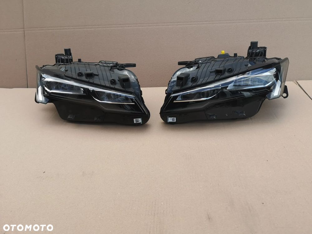 MASKA PEUGEOT 308 T10 od 2021 R - 3