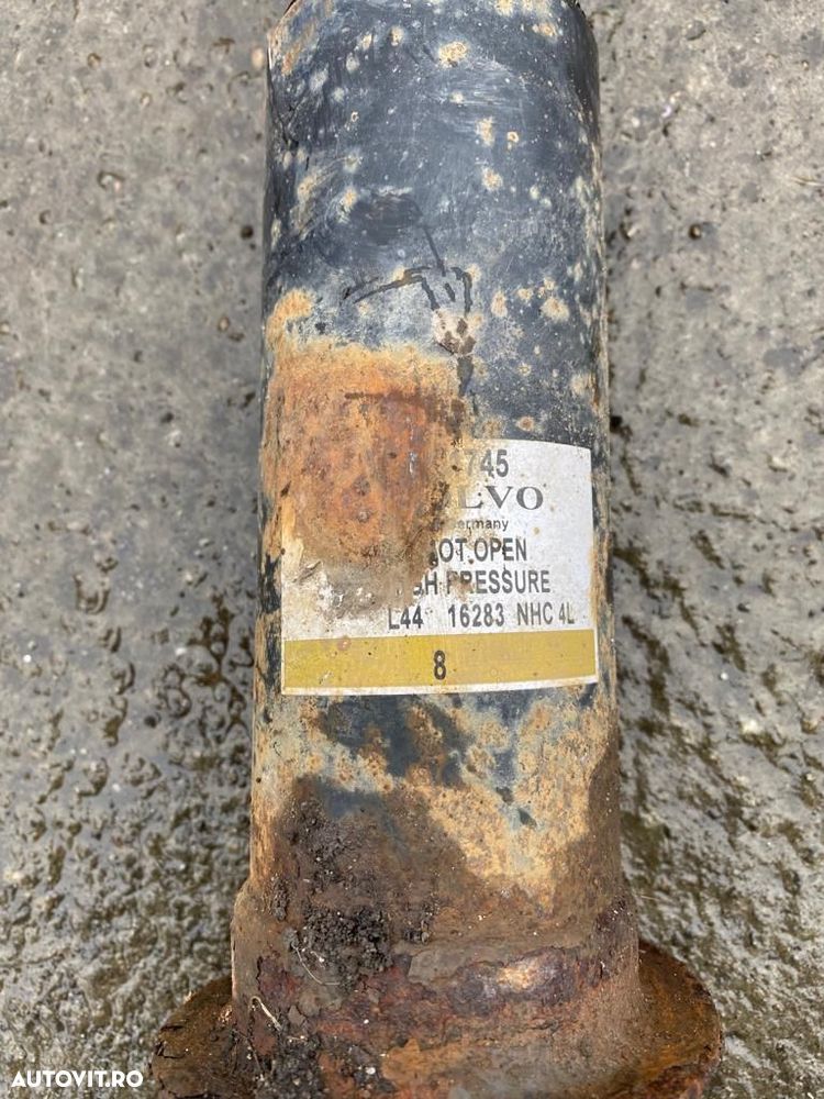 Telescop nivomat Volvo XC70 30681745 - 2