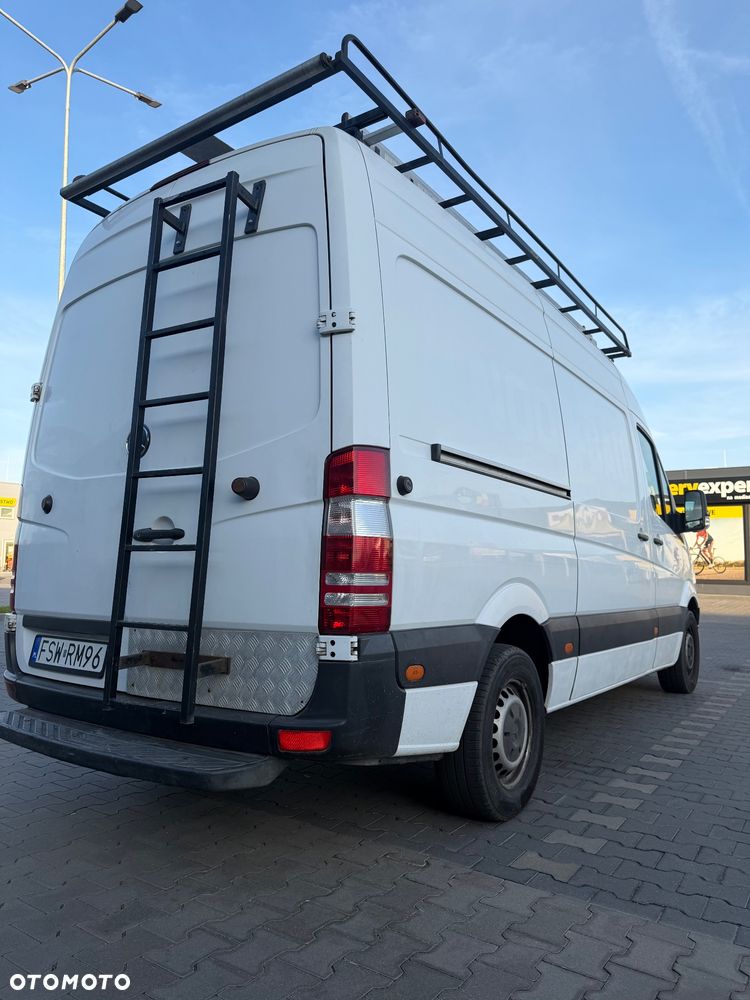 Mercedes-Benz Sprinter - 5