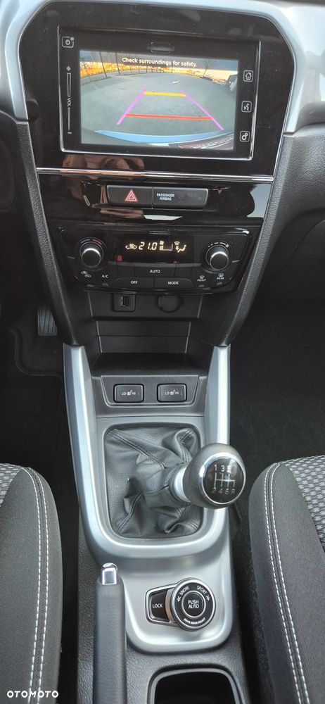 Suzuki Vitara 1.6 DDiS (4x4) Allgrip Comfort - 11