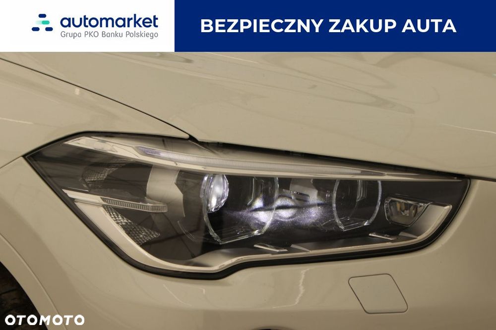 BMW X1 xDrive20i Sport - 10