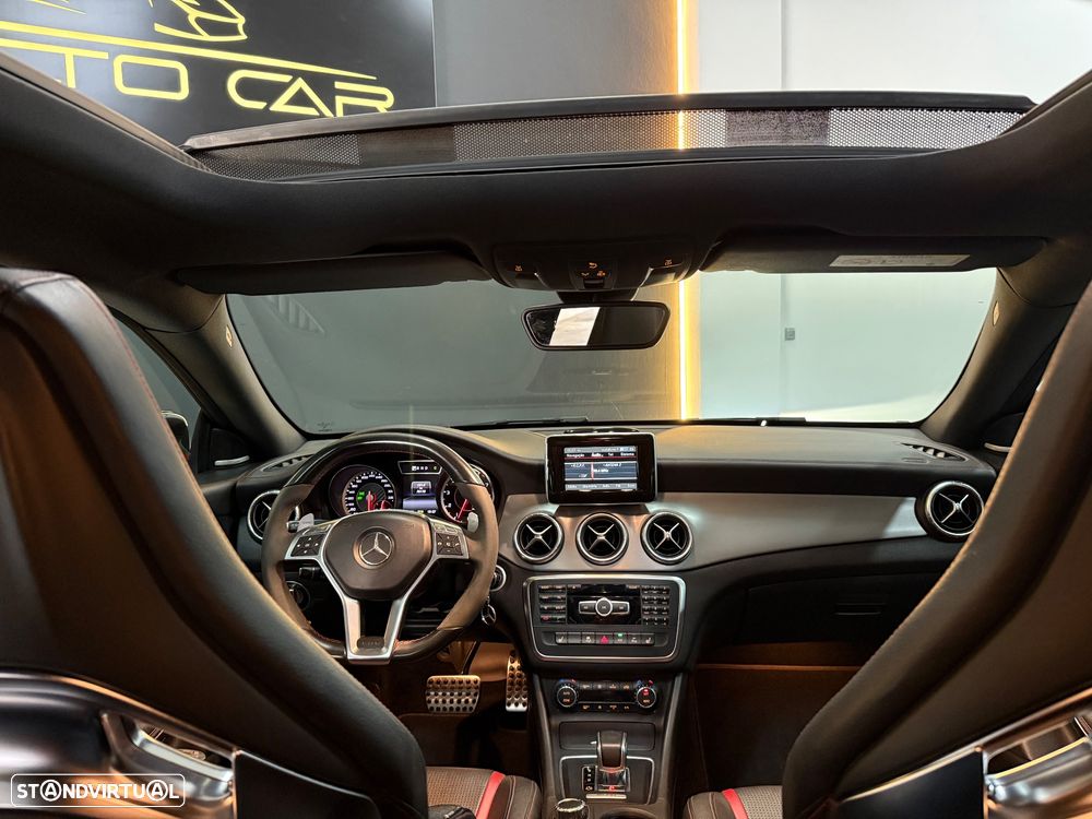 Mercedes-Benz CLA 45 AMG 4Matic 7G-DCT - 25