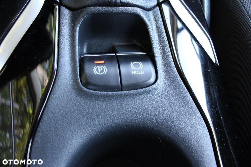Toyota Corolla - 21