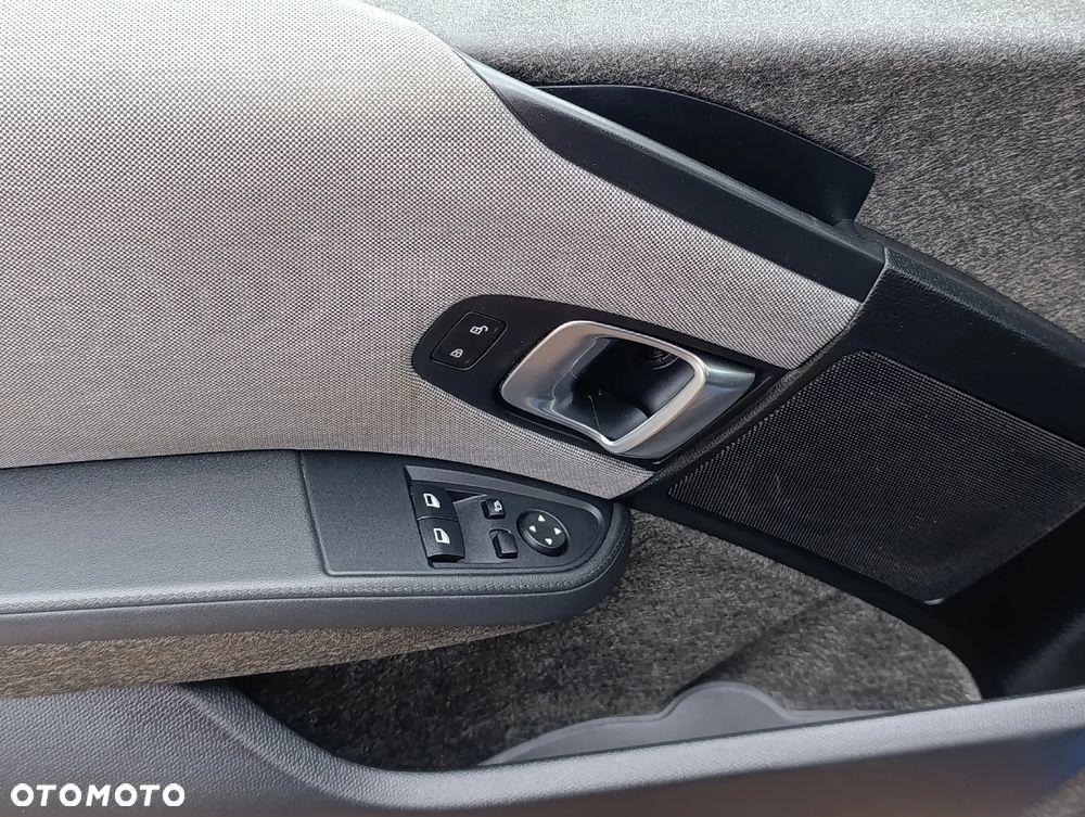 BMW i3 (120 Ah) - 22