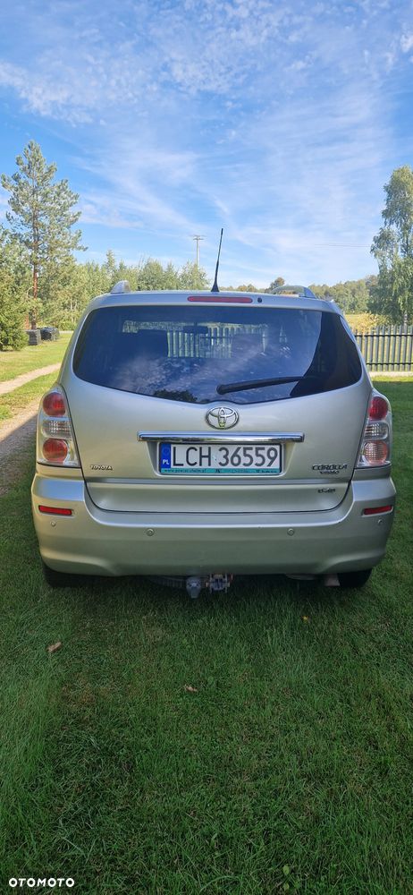 Toyota Corolla Verso 2.2 D-4D Gold + 7os - 4