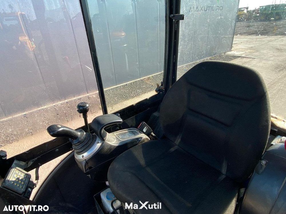 JCB 8026 CTS Excavator - 5
