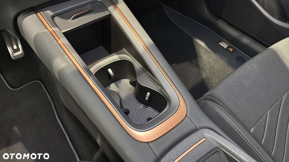 Cupra Born - 16