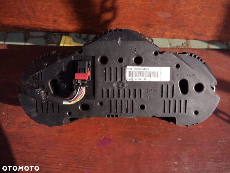 Licznik zegar ALFA 147 VDO 156063199 110080304063 - 2