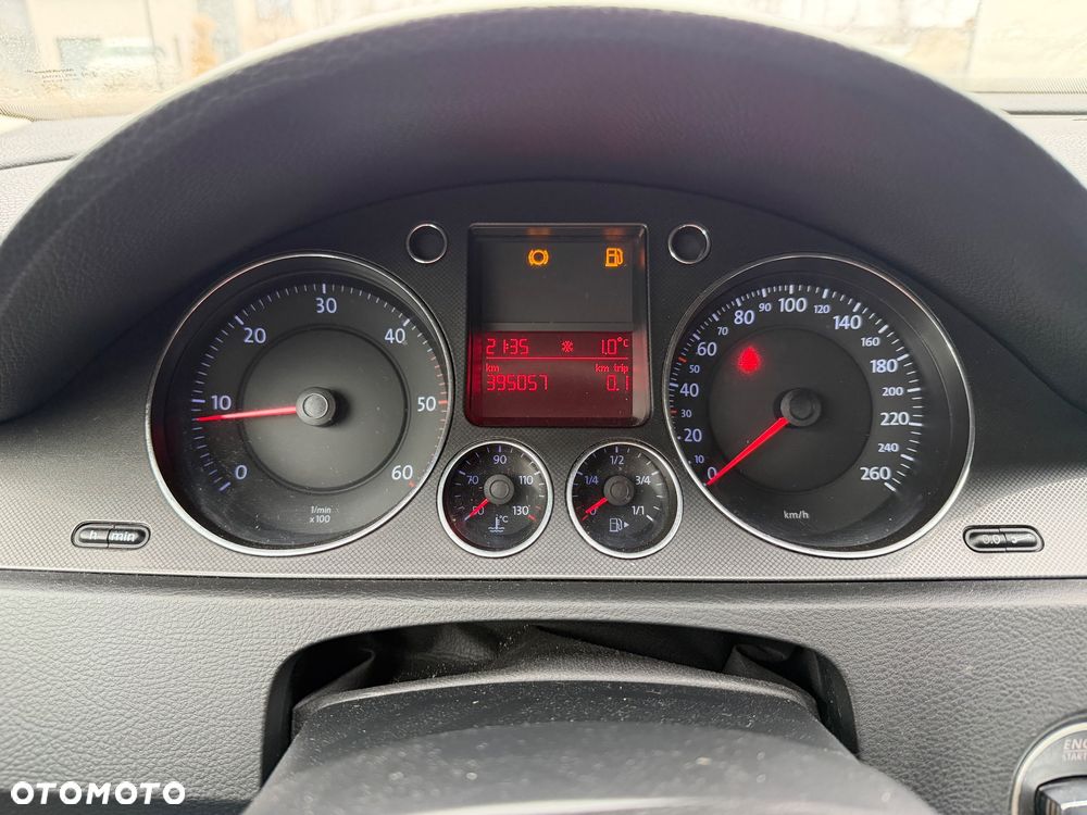 Volkswagen Passat 1.9 TDI Trendline - 14