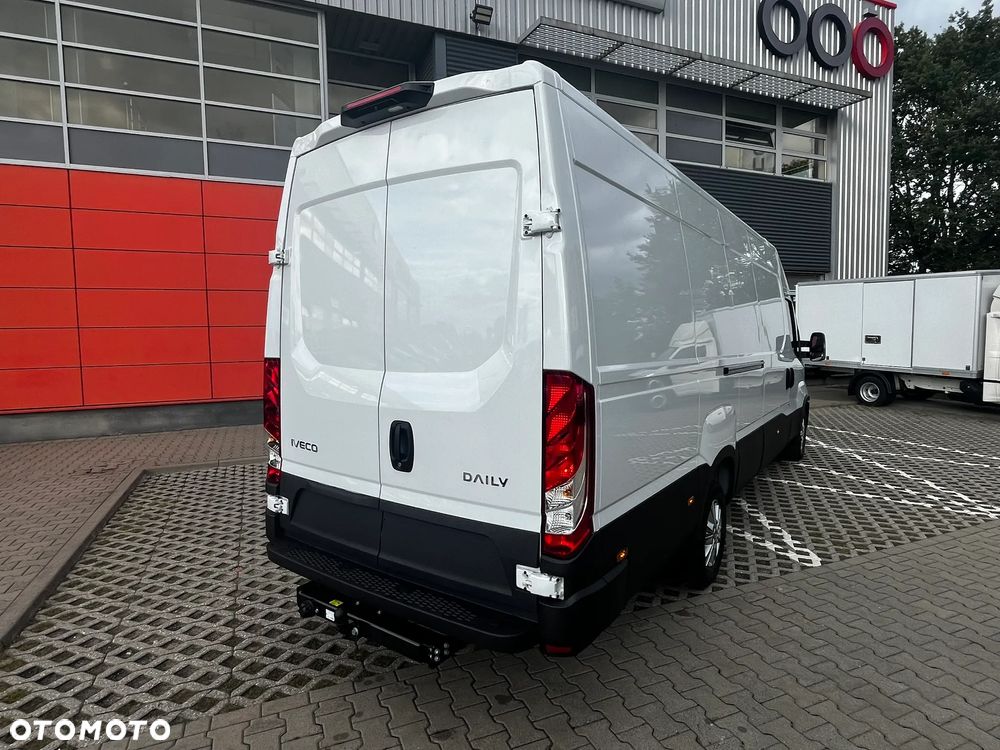 Iveco MEGA WYPRZEDAŻ Ekspozycji - Daily 35s18ha8v - 8