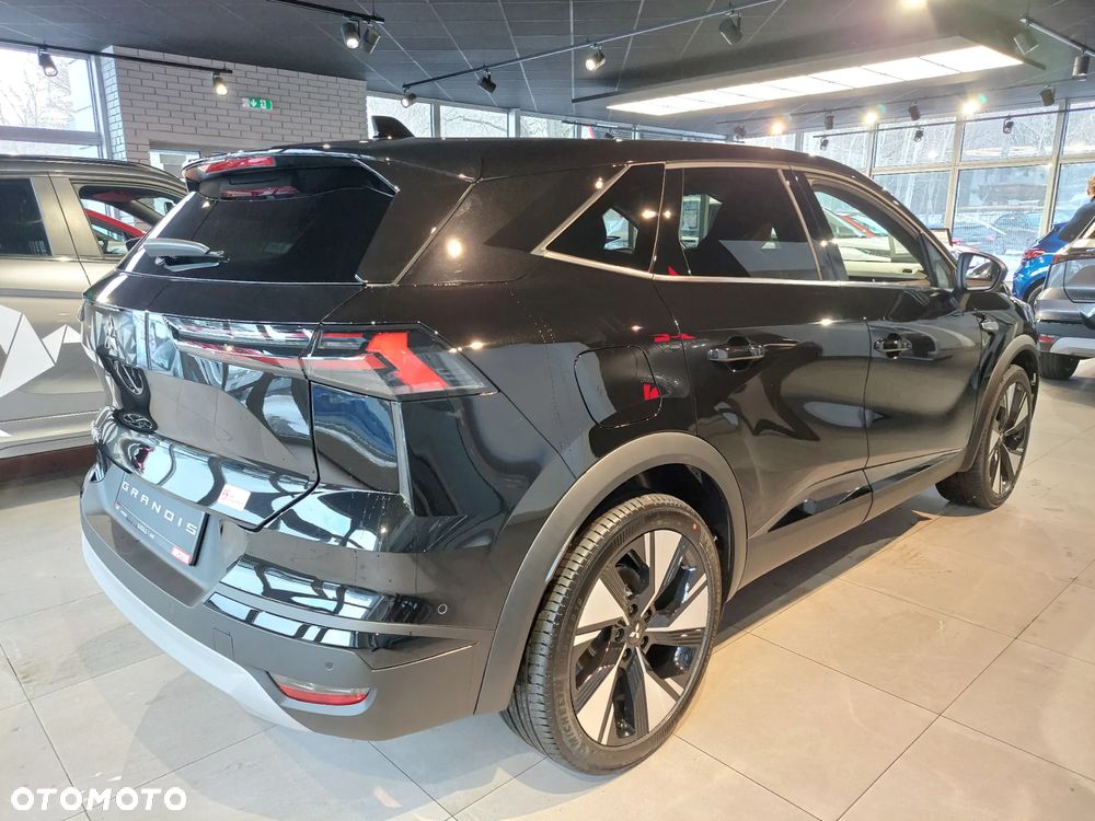 Mitsubishi Grandis 1.3T mHEV Intense Style Cold DCT - 4