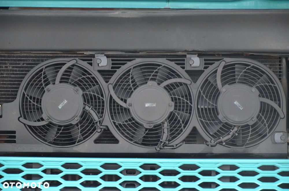 Volvo FH 500 NEW / EURO 6 / 2021r. / KLIMA P. / FULL LED / ADR / ACC / WAGA / DE / 4042 - 8